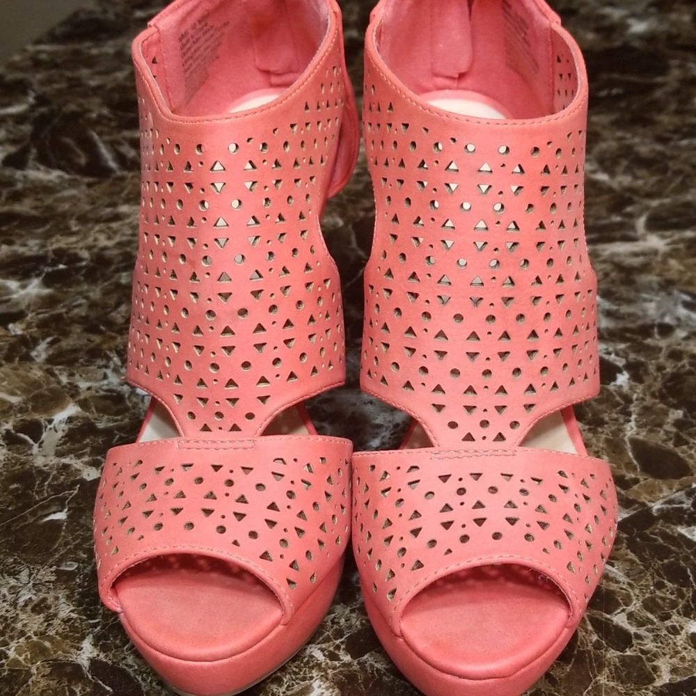 Coral heels